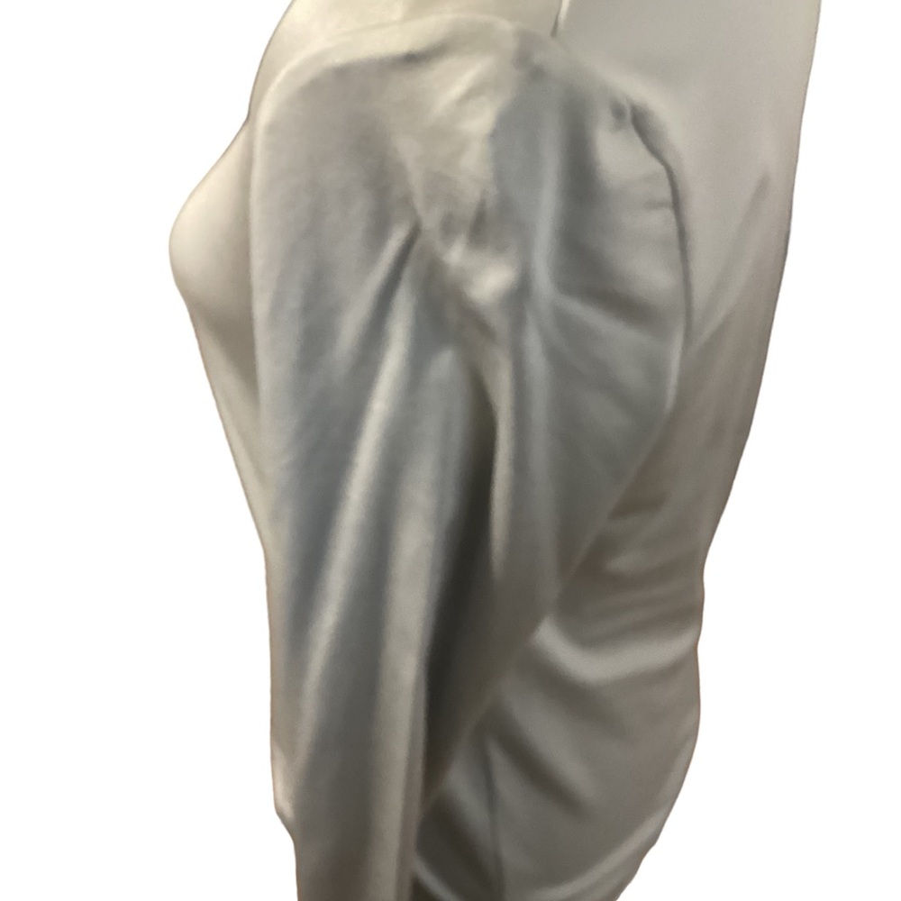 A’nue Miami classic turtleneck in platinum NWT - Picture 5 of 9